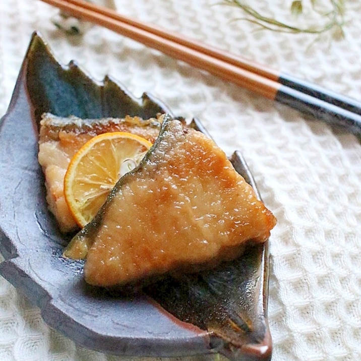 子どもが喜ぶお魚おかず！ぶりのバターポン酢ソテー